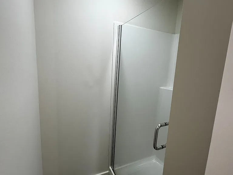 1201 N Central St #2 — Photo 5