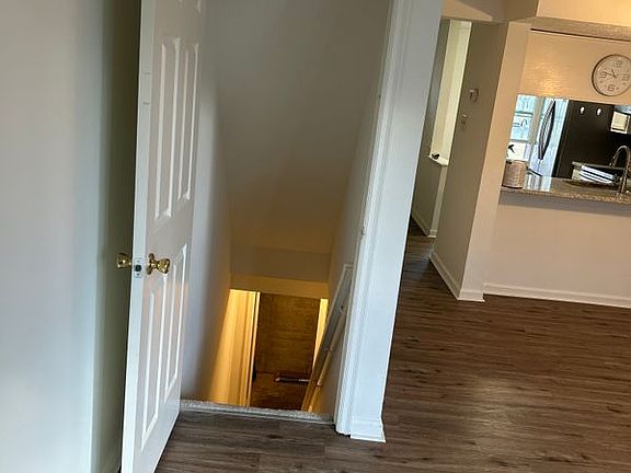 5th image of 4332 Regalwood Ter