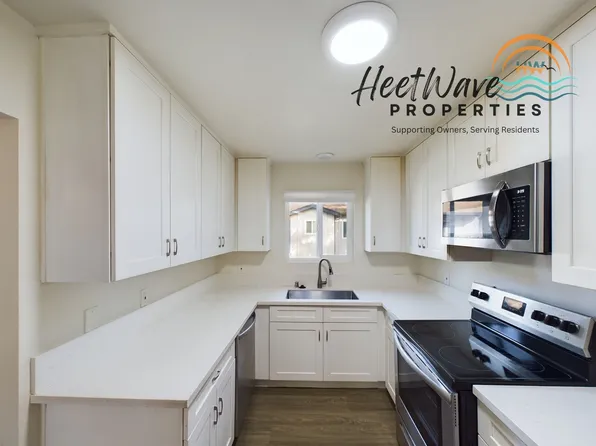 Renovated 2x2 in great El Cajon location!, 685 S Lincoln Ave, El Cajon, CA 92020