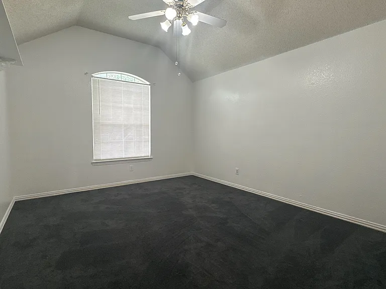 7848 Ravens Cliff Dr — Photo 26