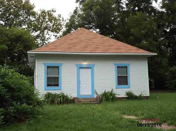 539 E St SE, Ardmore, OK 73401