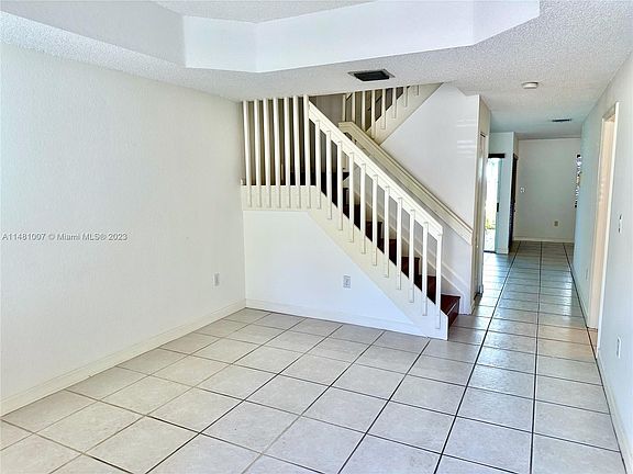 4th image of 5086 NW 114th Path