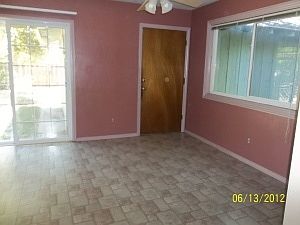 4th image of 3001 Lakewood Dr