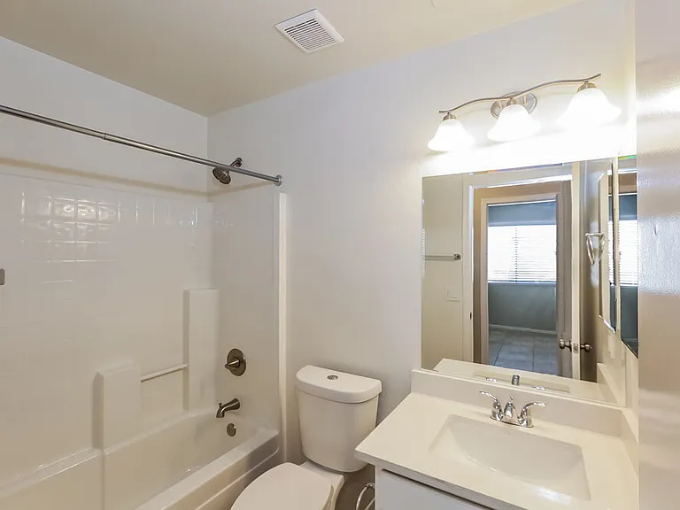 10632 W Sonora St — Photo 18
