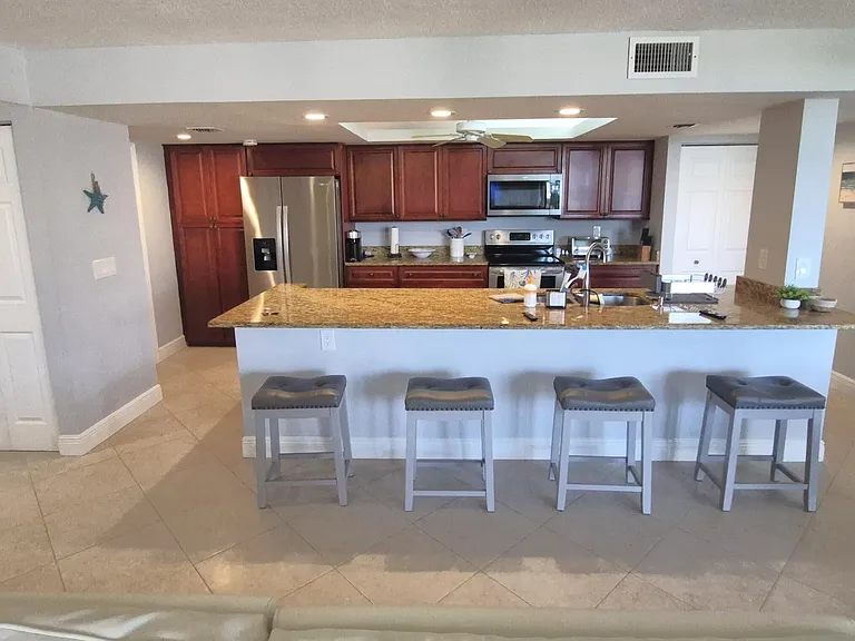 450 Egret Cir #9510 — Photo 14