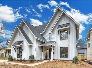 2201 Stratford Ave, Charlotte, NC 28205