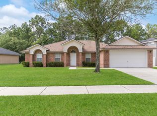 10372 Meadow Point Dr, Jacksonville, FL 32221