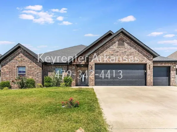 2400 SW Worthington Ave, Bentonville, AR 72713