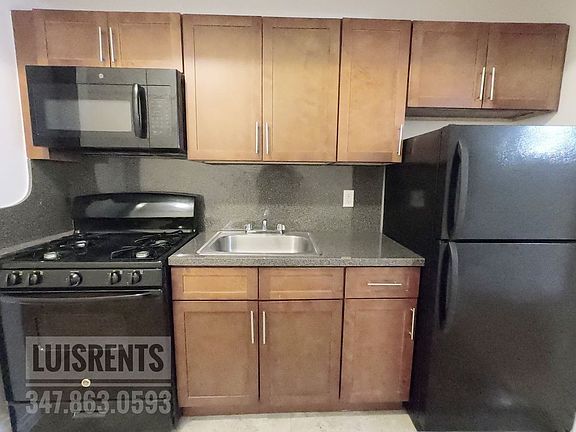 3rd image of 6421 Booth St APT 2D