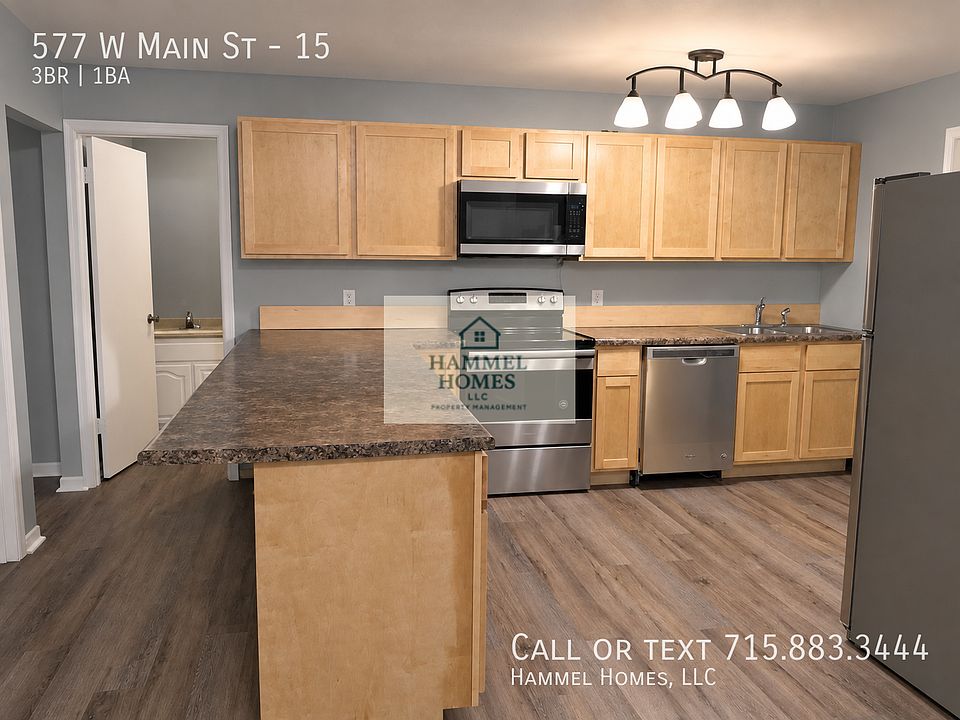 1st image of 577 Main St W #15