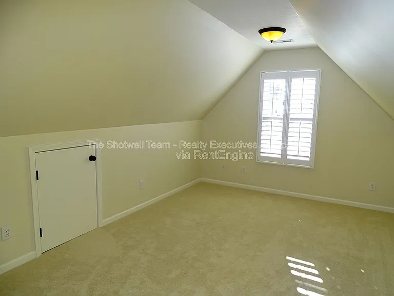 308 Java Way — Photo 16
