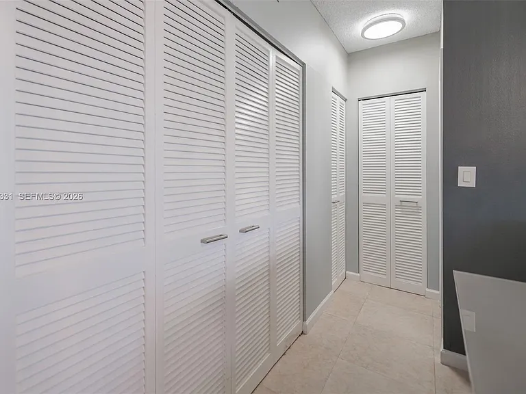 1950 S Ocean Dr #20D — Photo 9