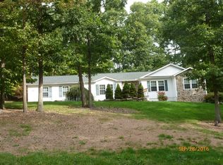 11 Forestwood Dr, Oil City, PA 16301