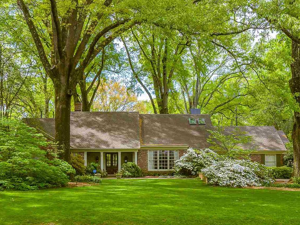 1st image of 4263 S Montrose Dr