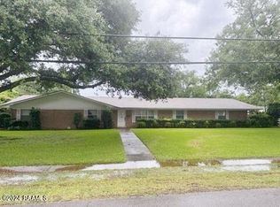 403 W Main St, Delcambre, LA 70528
