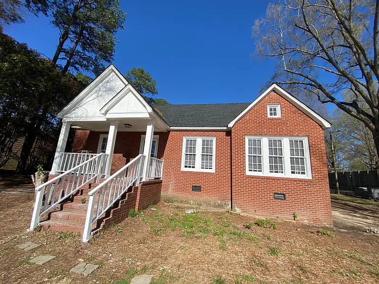 1209 Desoto Ave — Photo 2