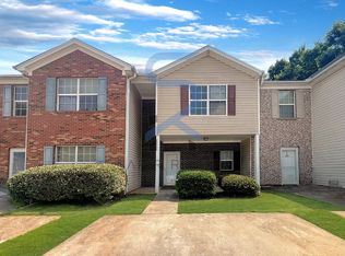 1562 Eastern Sunrise Ln, Decatur, GA 30034