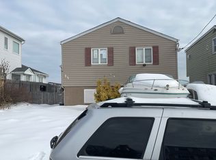 59 Yacht Club Rd, Babylon, NY 11702