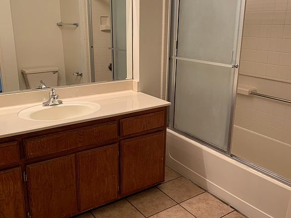 4th image of 324 San Marcos St APT 10