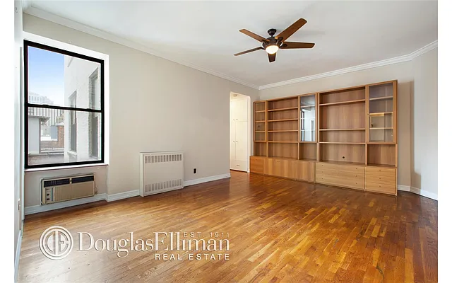 Sold by Douglas Elliman | media 16