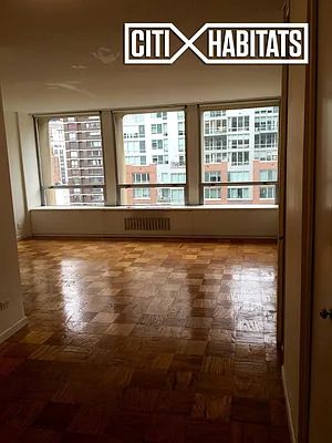 Rented by Citi Habitats | media 25