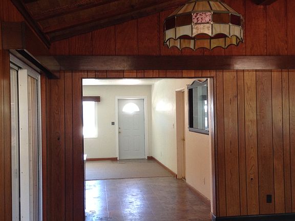 3rd image of 3814 13th Ave W