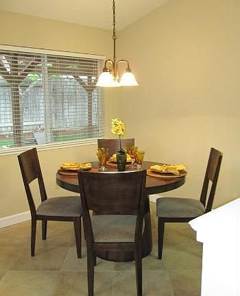 4th image of 5115 Charter Ct