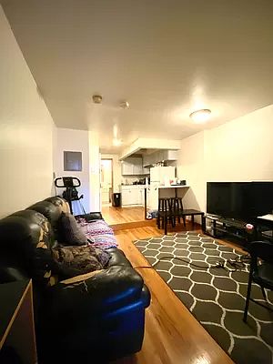 5th image of 1848 2nd Ave #A4