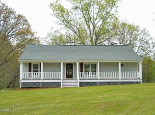 14360 Pigeon Roost Rd, Byhalia, MS 38611