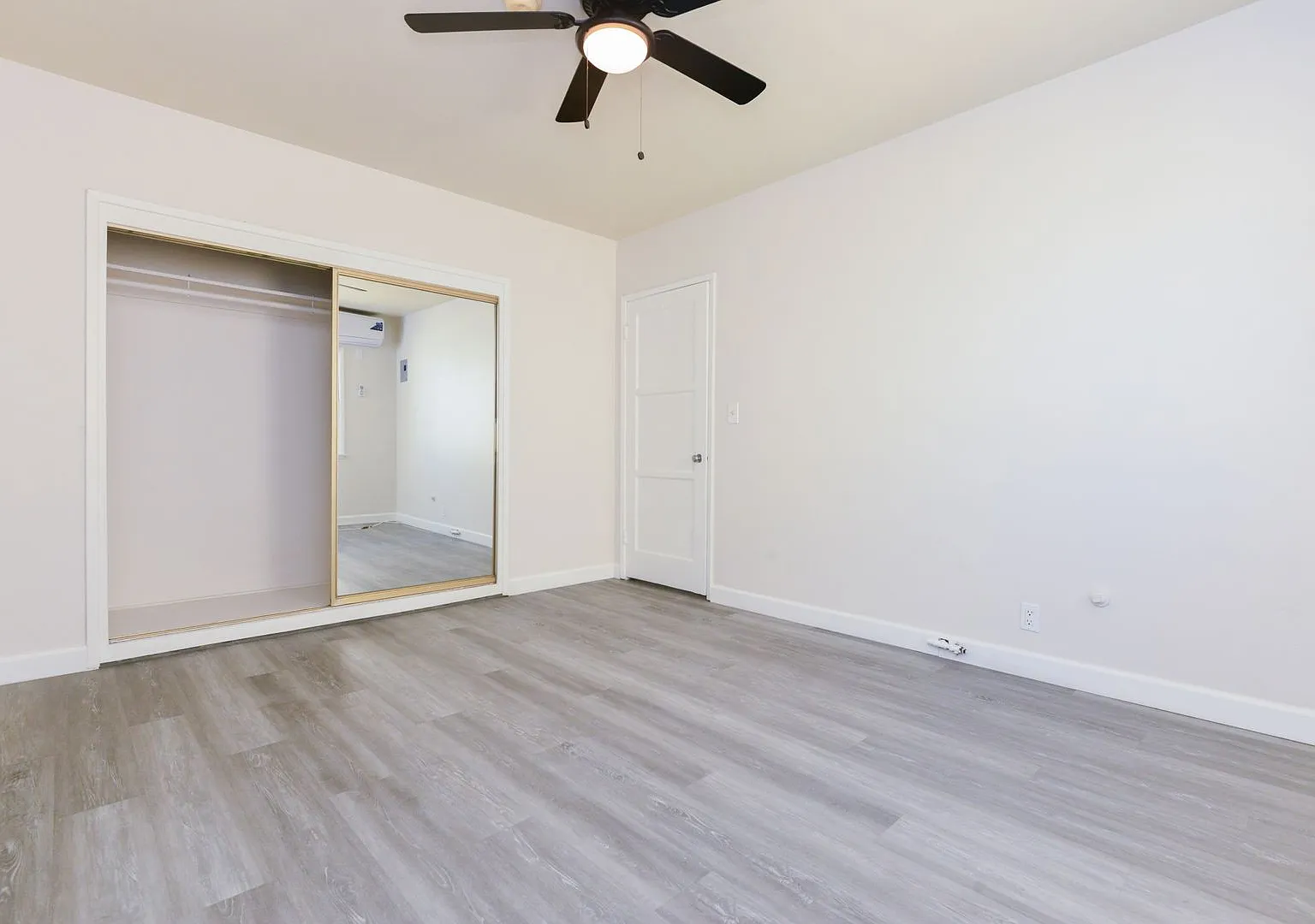 Berendo Street Apartments — Photo 3