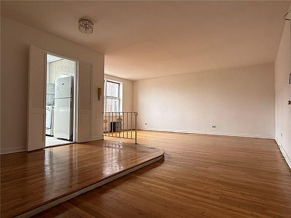 2nd image of 2900 Ocean Ave APT 5A