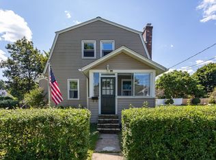 41 Rowena St, Worcester, MA 01606
