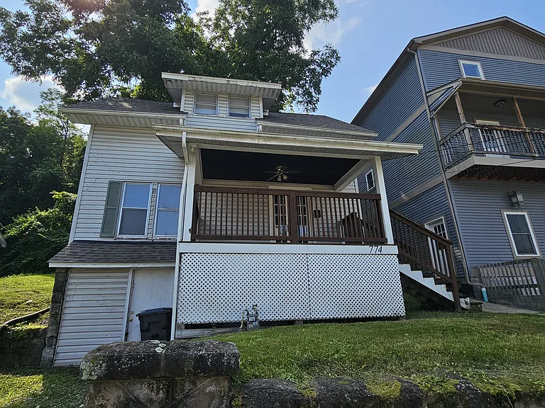 774 Garrison Ave — Photo 36