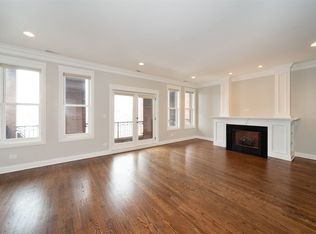 517 N Racine Ave APT 3, Chicago, IL 60642