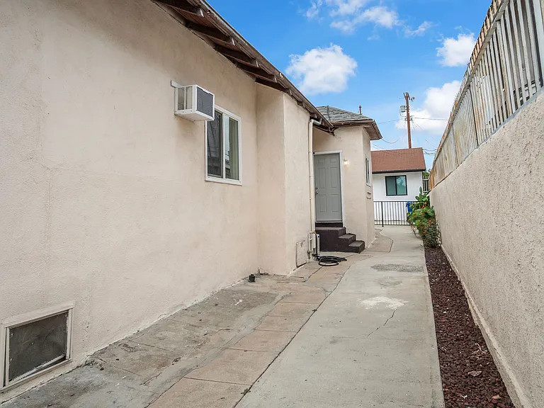 3509 Percy St #3509 — Photo 32