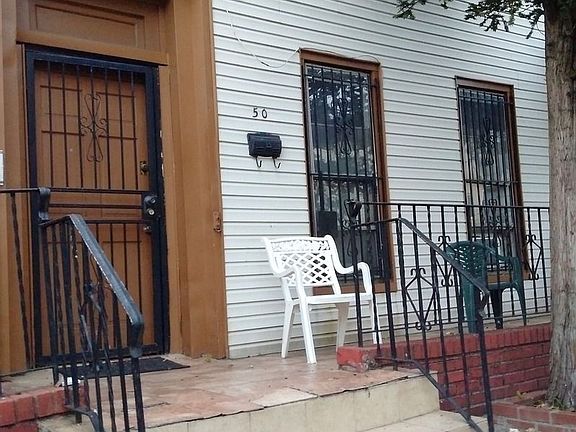 3rd image of 50 Milford St