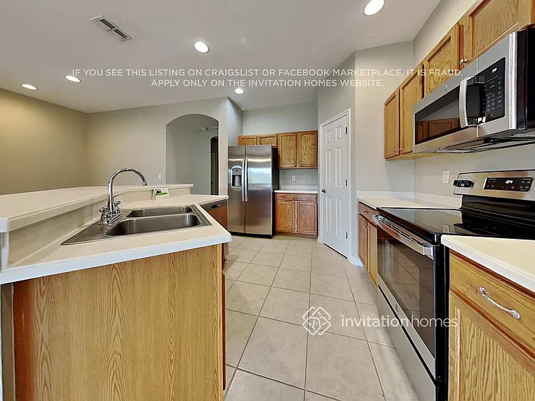 9245 Creedmoor Ln — Photo 10