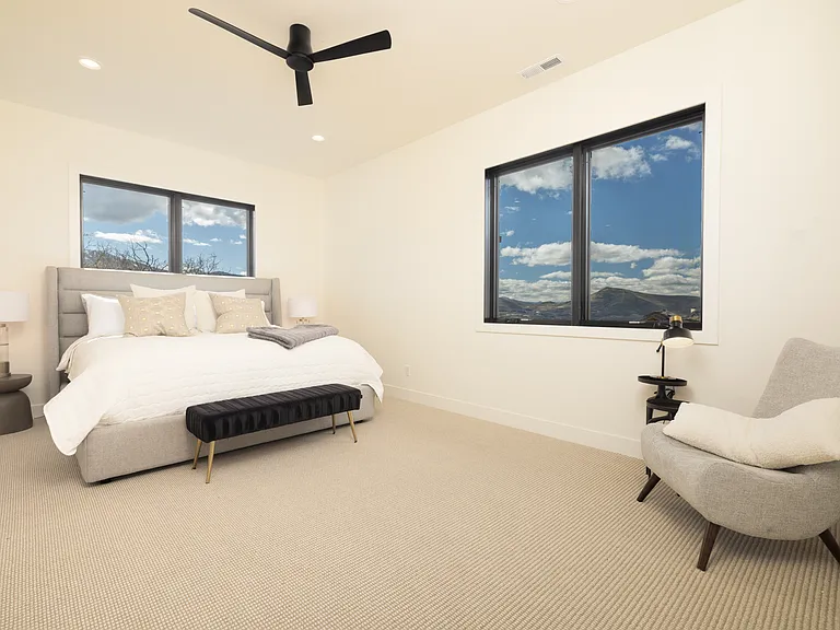 1285 Lasso Trl — Photo 63