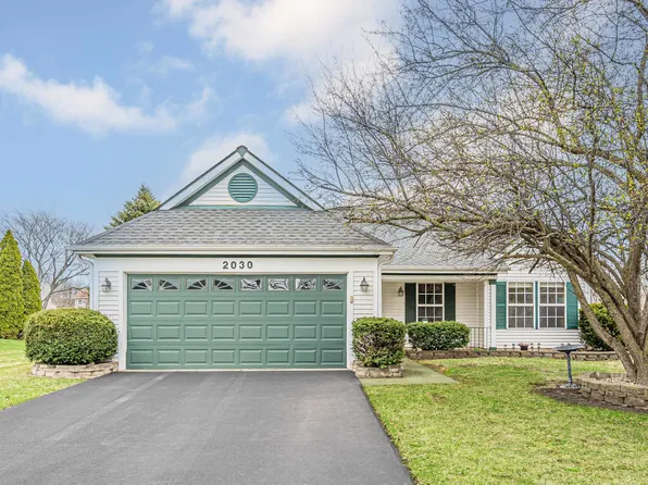 2030 Green Bridge Ln, Hanover Park, IL 60133
