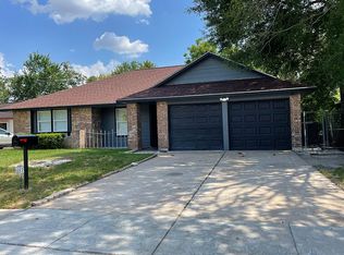 4831 Tidewater Dr, Houston, TX 77045
