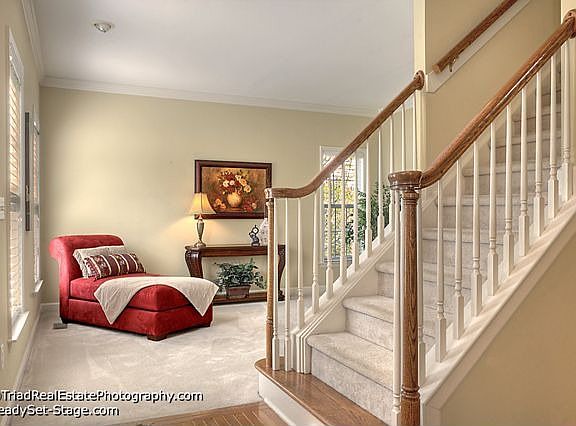 Entry & Den
