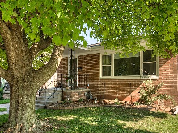 2nd image of 2322 2322 Avenue I