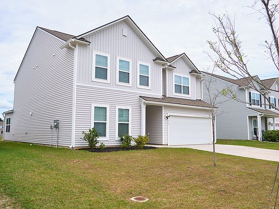 2nd image of 413 Ambrose Dr