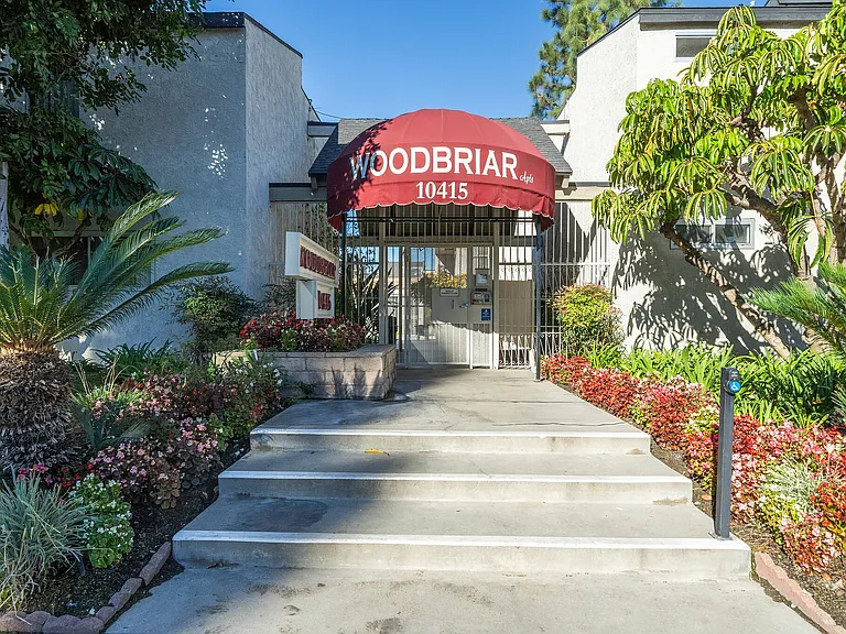 Woodbriar Apartments — Photo 56