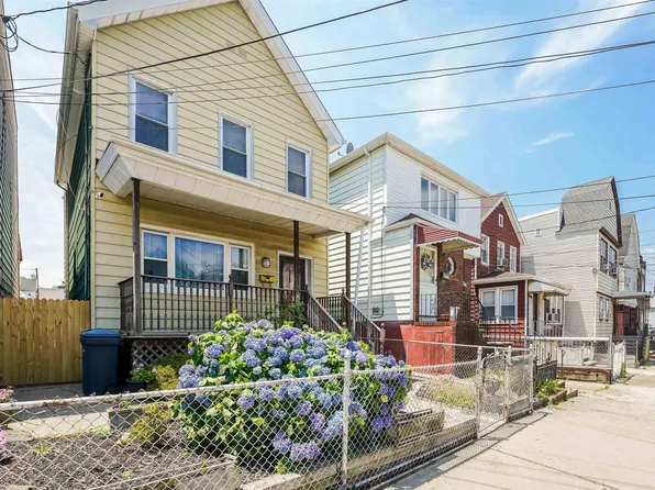 227 Linden Ave, Jersey City, NJ 07305