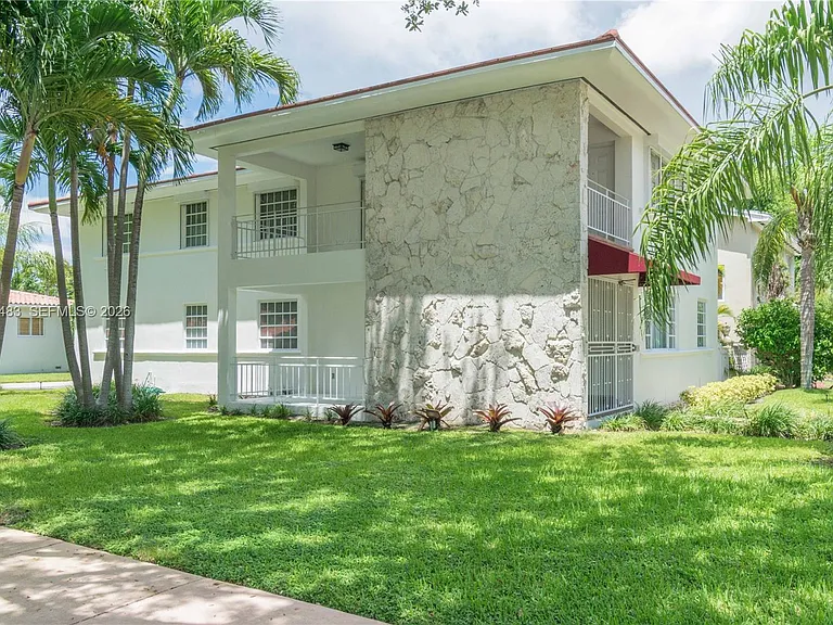 3912 Ponce De Leon Blvd #1 — Photo 4