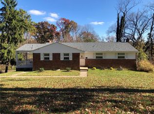 1342 Sky Ridge Dr, Pittsburgh, PA 15241