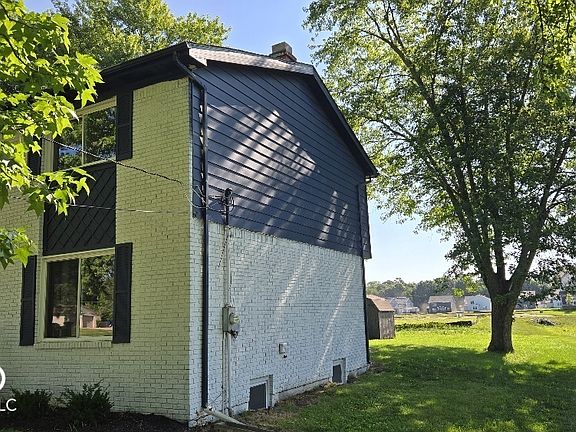 3rd image of 4155 Senour Rd