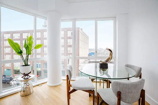 Rented by MNS Marketing | media 36