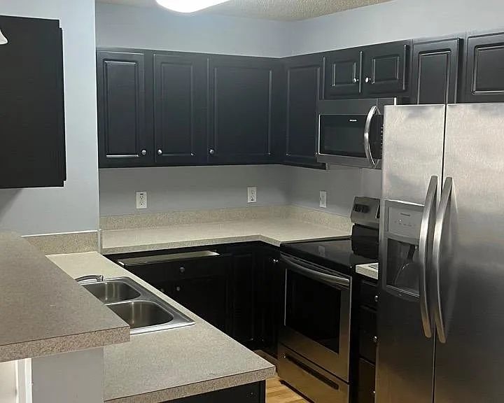 3477 Forestdale Dr #2D — Photo 8
